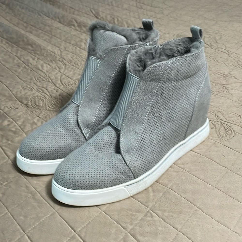 Wedge booties